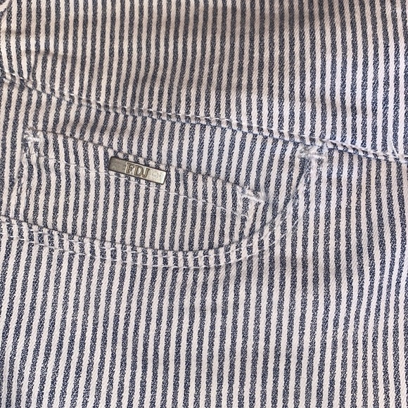 Women’s size 12 FRENCH DRESSING JEANS - Picture 5 of 5